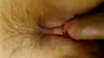 مثير فتاة العميق النظرات الخاطفة مثل مجنون سكس مترجم فيديو
